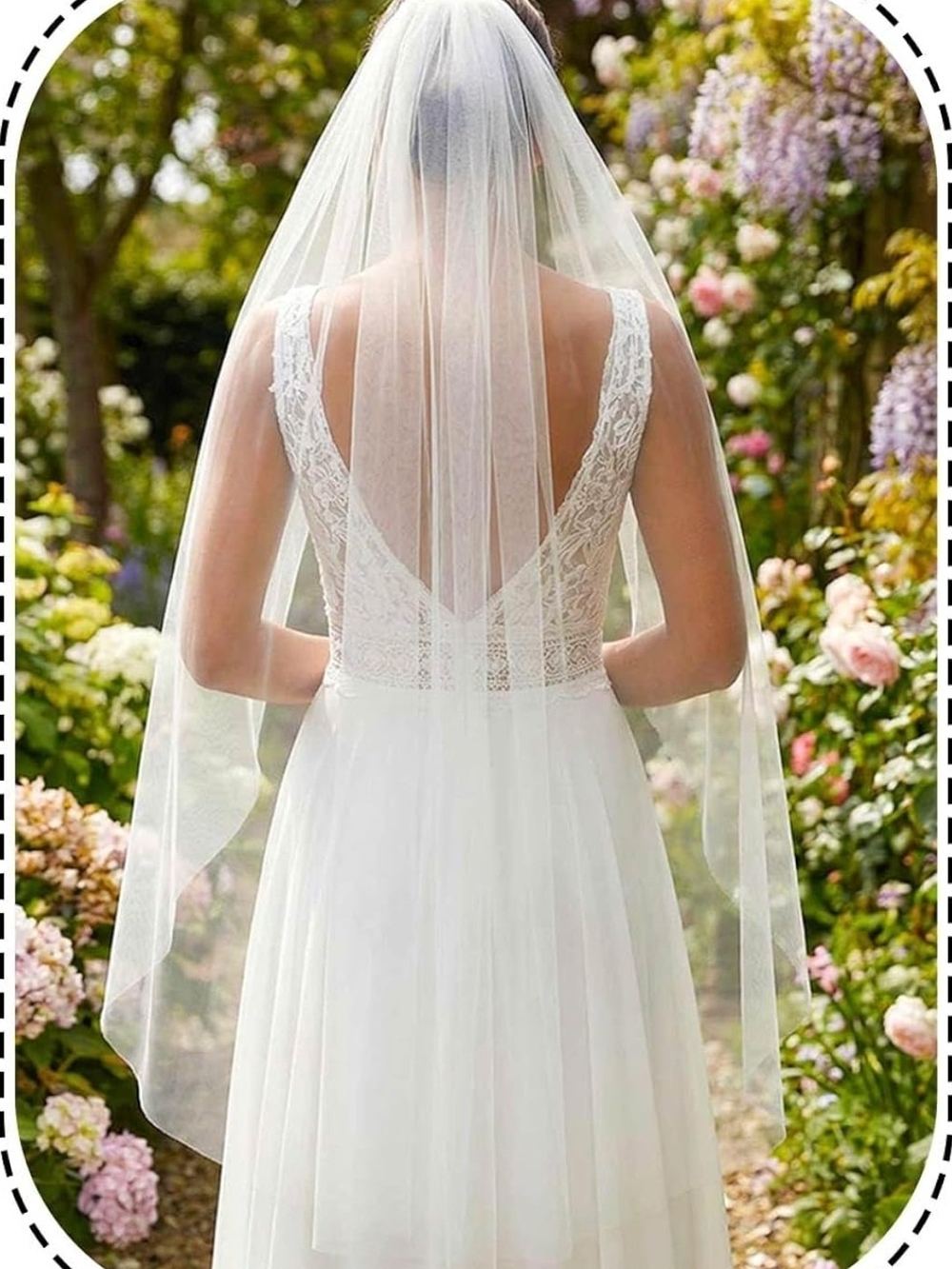 Elegant White Lace Wedding Veil